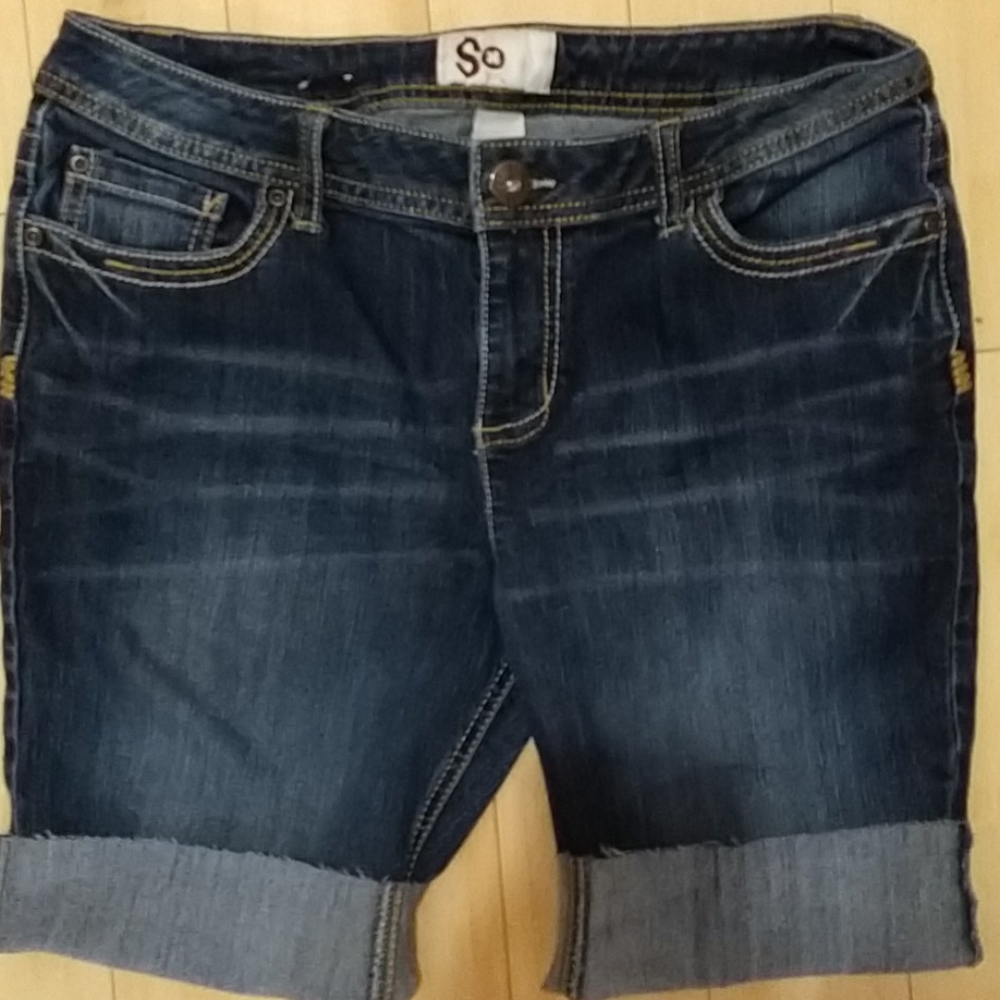 💥 5 for $20💥 Denim cut off shorts Bermuda style